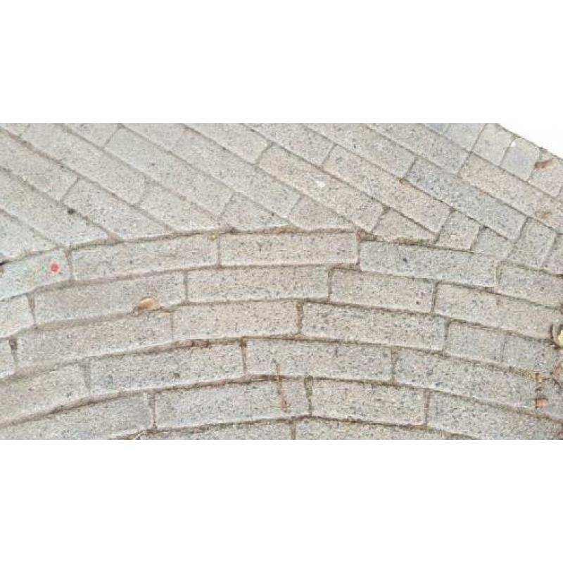 Inrit beton klinkers gratis af te halen 19m2