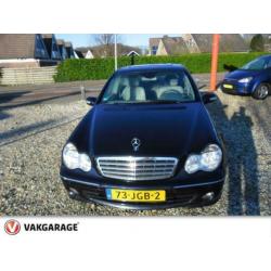 Mercedes-Benz C-klasse 200 CDI Elegance nette auto, trekhaak