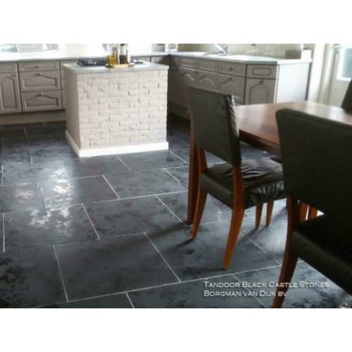 nostalgische vloer Castle Stone Black 60x60 cm verouderd