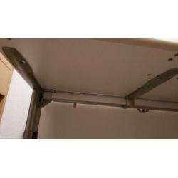*** hoek / recht bureau ahorn kwaliteits onderstel ***
