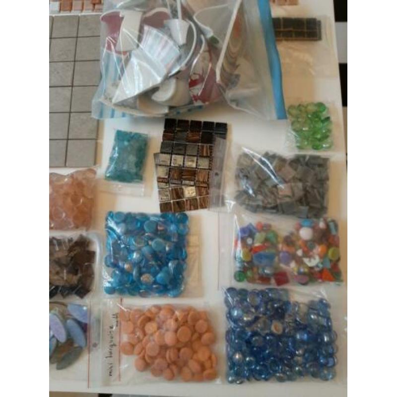 Restant mozaïek materialen