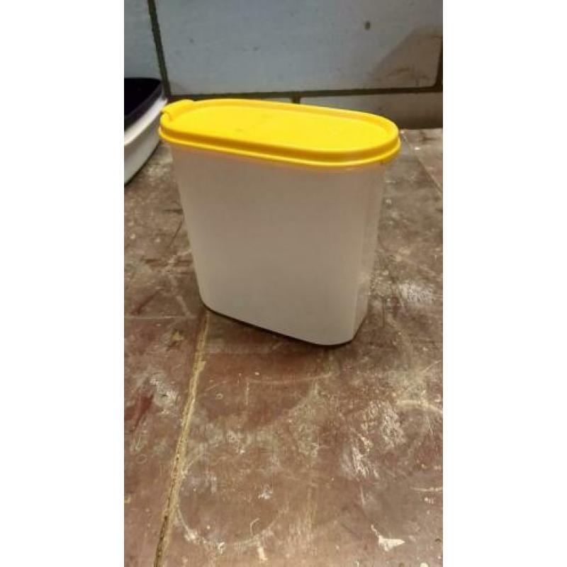 Tupperware kaasdoos plus schenk beker