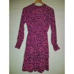 NIEUW roze jurk met panterprint maat M 38/40