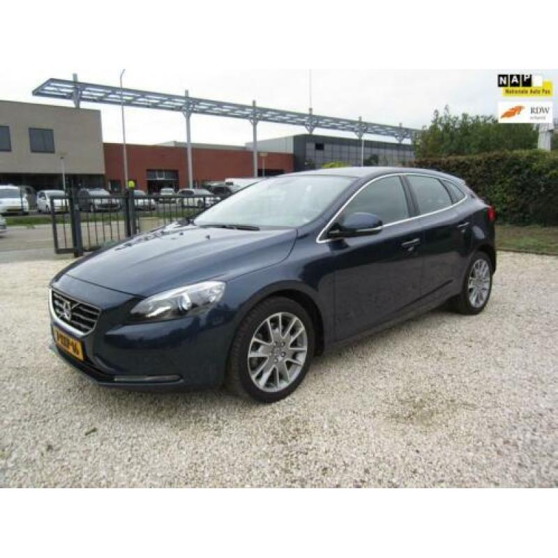 Volvo V40 2.0 D4 Ocean Race 190pk Xenon Leder Navi keyless H