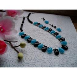 CHALCEDOON met ONYX Ketting en Oorbellen