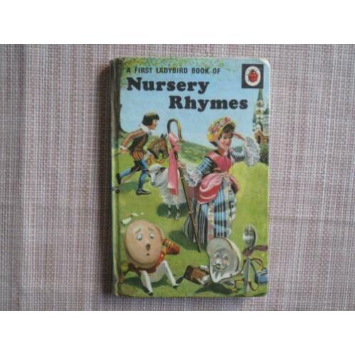 Nursury rhymes engelstalig A first ladybird book serie 413
