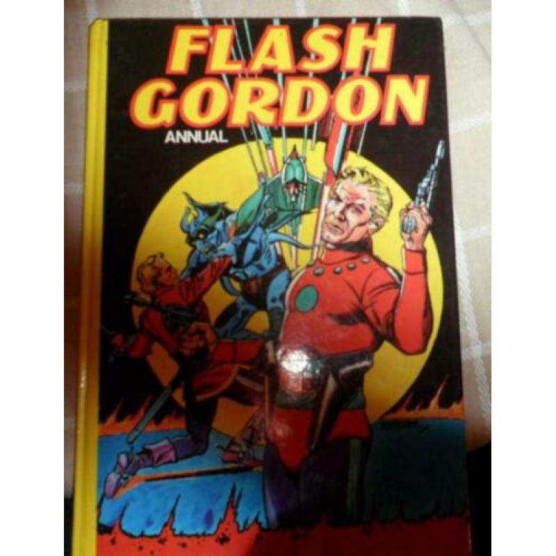 3x Flash Gordon / Annual (1977) HC - Brown Watson + 2x sc