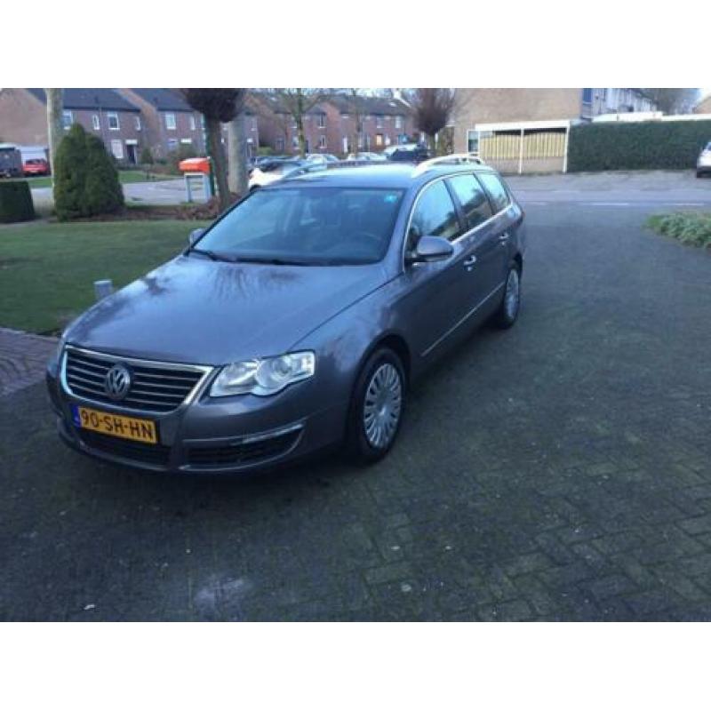 Volkswagen Passat 2.0 TDI 103KW Variant 2006 Grijs
