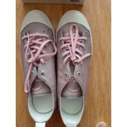 Guess sneaker maat 41