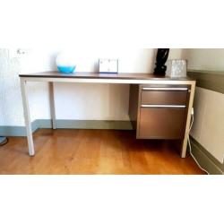 Solide top bureau van ASMETA
