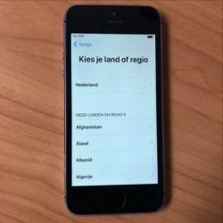 iPhone 5s 32gb zwart met nieuw scherm