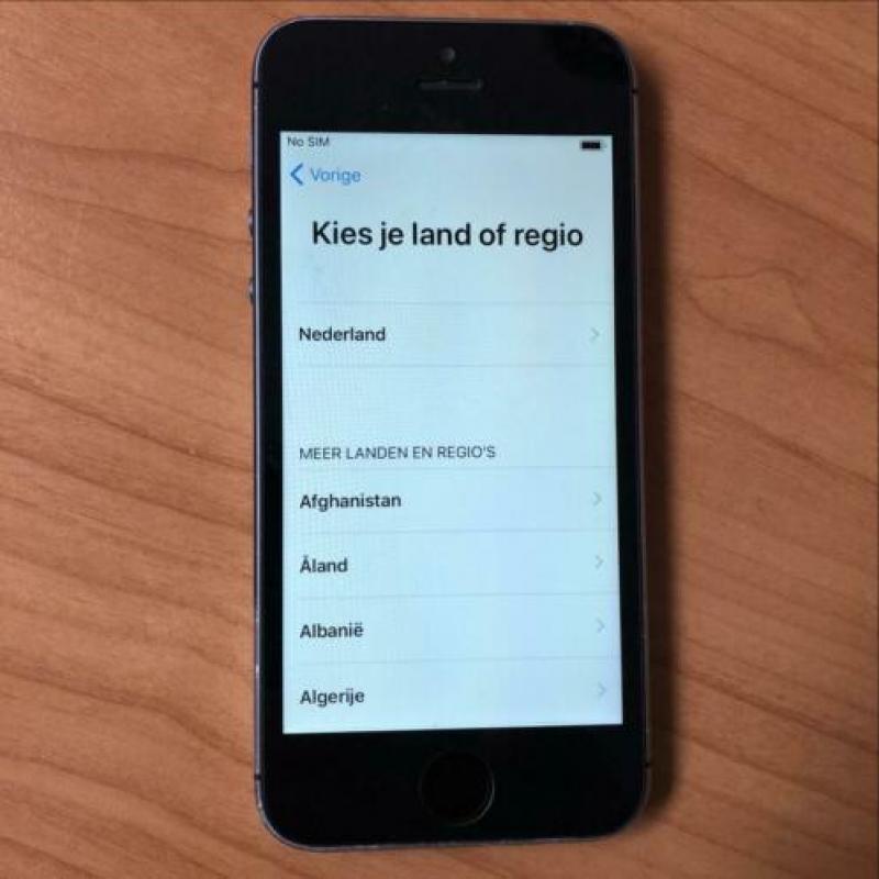 iPhone 5s 32gb zwart met nieuw scherm