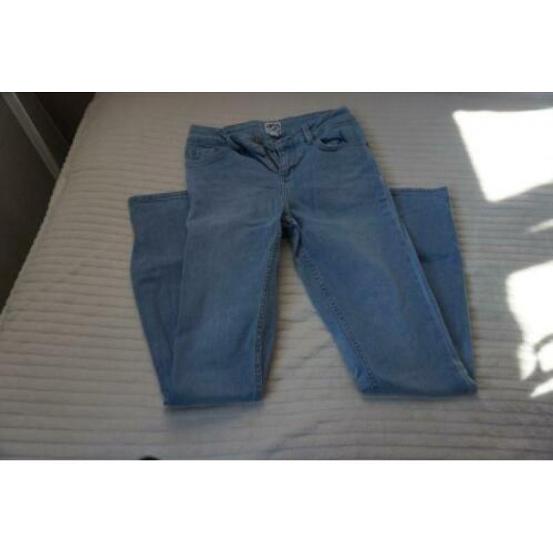 Broek van Asos, nieuw, maat 25x32, 96 cm lang