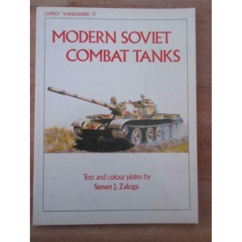 MODERN SOVIET COMBAT TANKS Steven J. Zaloga