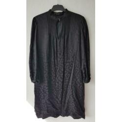 Zwarte LBD van Drykorn maat 38