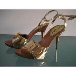 GRATIS VERZENDEN | SEXY gouden sandalen 40