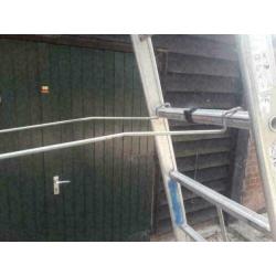 Altrex Ladder 2x12 voor het snoeien van bomen