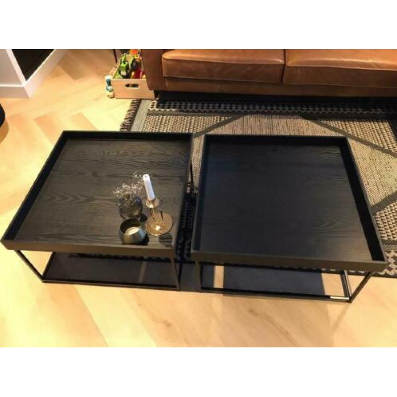 2x WOOOD Dexter salontafels / 2 wkn oud / 65x65 cm / 35 hoog