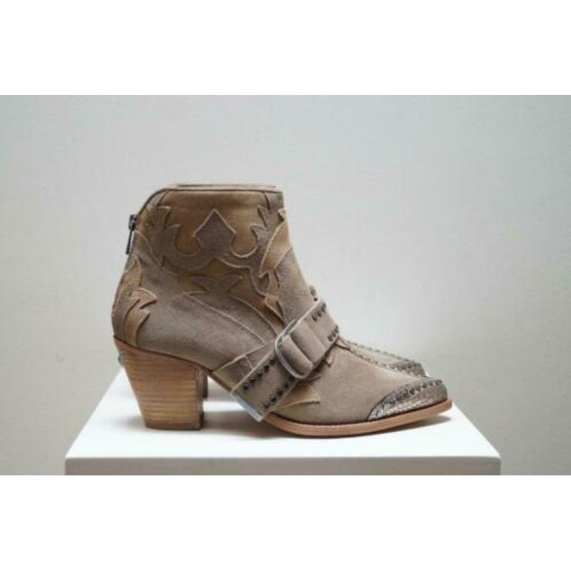 ZADIG EN VOLTAIRE Laarsjes Maat 38 **NIEUW**