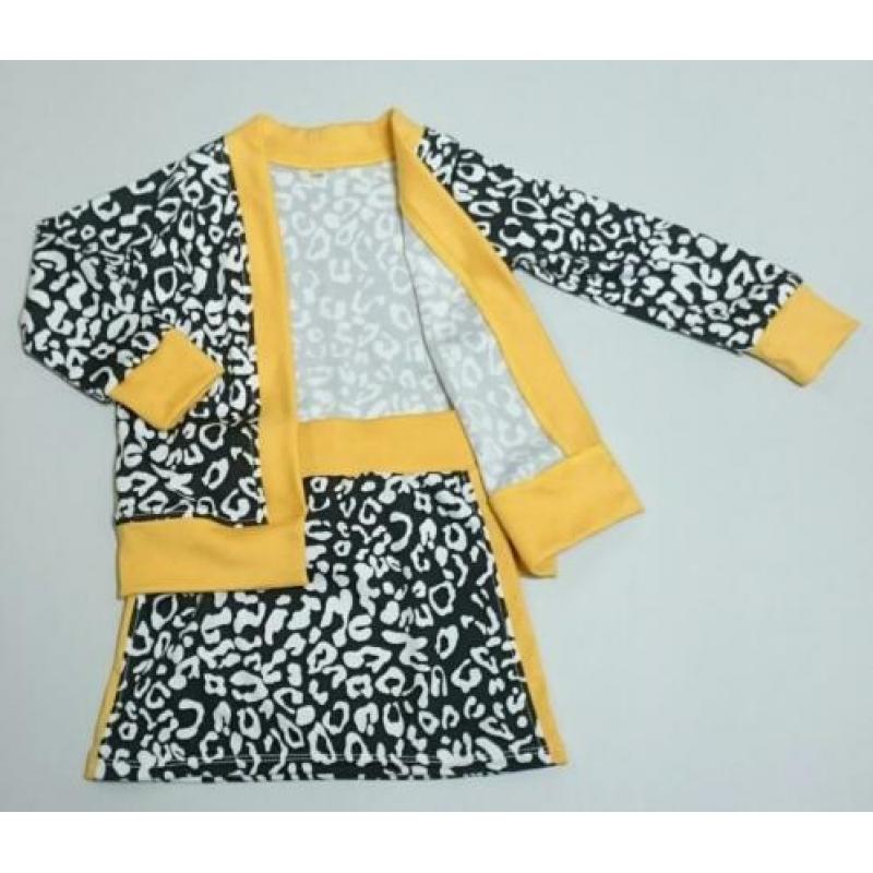 Vest LUIPAARD zwart/wit met gele sportieve streep MAAT 128