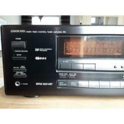 Onkyo Receiver + CD Wisselaar + Speakers