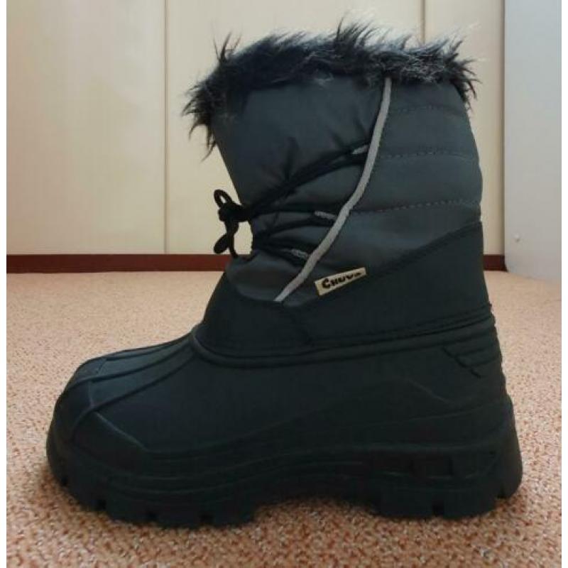 Snowboots Chuva 100% nieuw maat 35