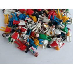 Partij 90 vintage Playmobil poppetjes figuren