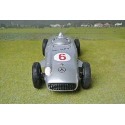 Märklin 81102 Mercedes-Benz W 196 "Hans Hermann" Silberpfeil