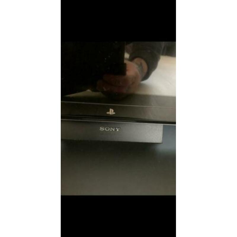 Playstation 3D TV/Monitor + 2 3D Brillen voor Gaming Exp.