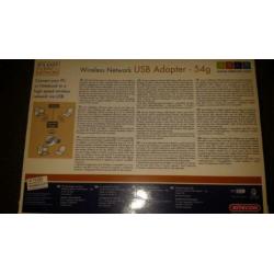 set sitecom wireless broadband router en 2 USB adapter €25