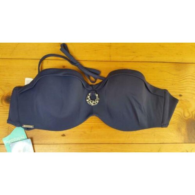 Blauwe bikini 85D/38. Selmark/Spanje.