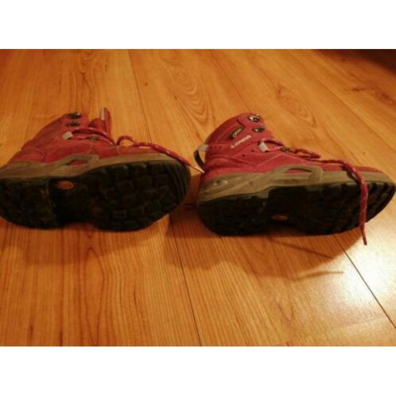 Kinderwandelschoenen Lowa maart 33