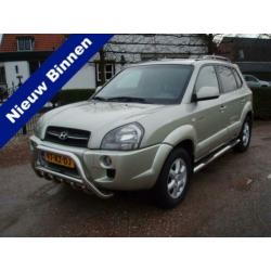 Hyundai Tucson 2.7i V6 4WD Style *AUTOMAAT*LEDER INT.*4x4*