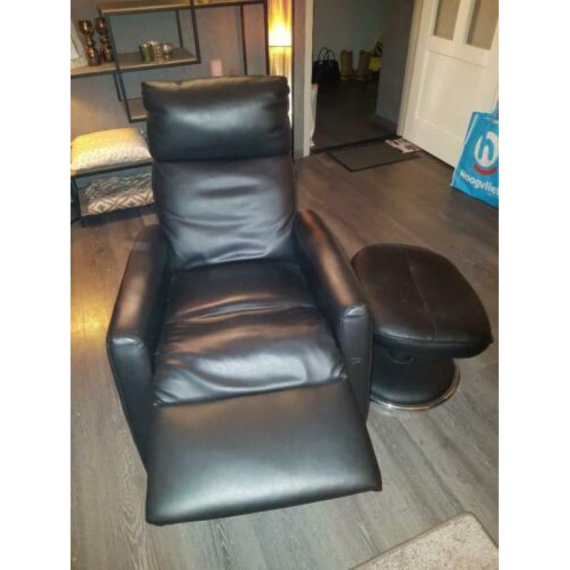 relax stoel met poef