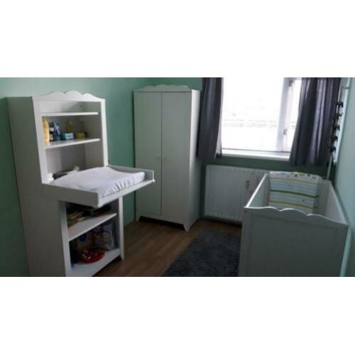 Volledige kinderkamer van Ikea