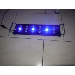 uitschuifbare ledbalk 50 tot 75cm (15 wit led - 3 blauw)