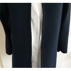 Jasje van MYHAVLYS, donkerblauw, maat L.