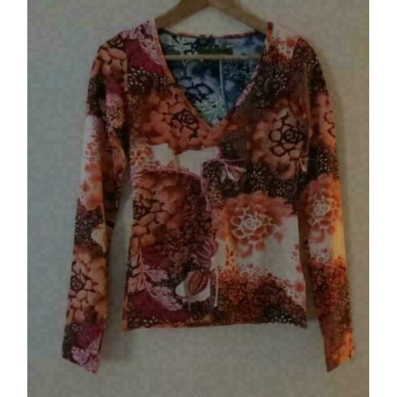 Oilily oranje top met bloemen maat S