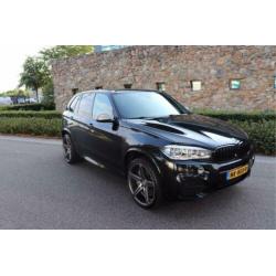 BMW X5 M50d Pano, Headup, Softclose. (bj 2015, automaat)
