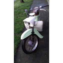 Jawa 05 in oreginele lak