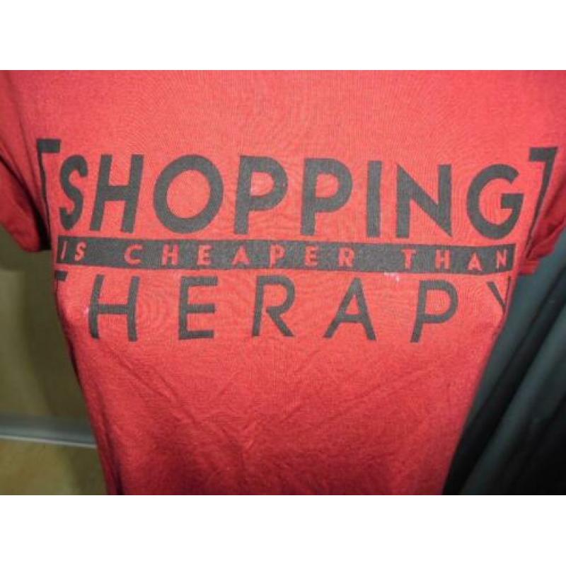 T shirt 'shopping therapie' mt L/XL