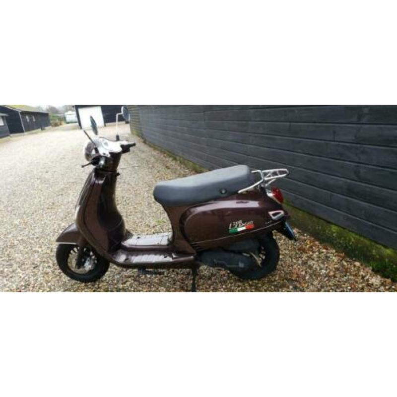 Agm snorscooter uit 2015 lage Km stand in top staat !