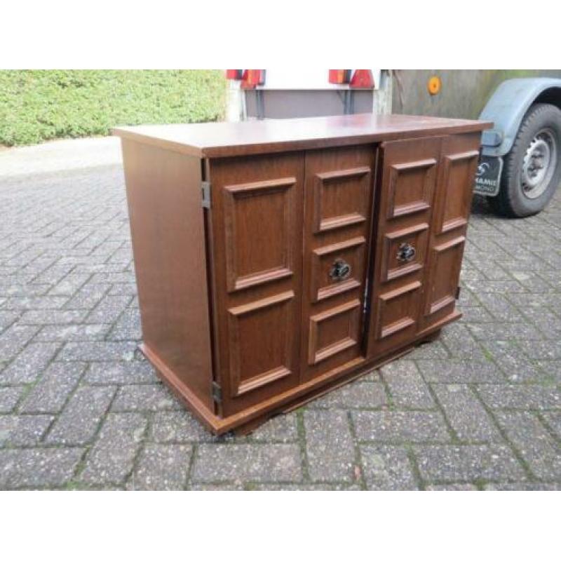 vintage tv kastje
