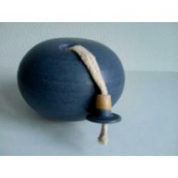 Olielampje. Blauw aardewerk. Egbert Lochem. Mooie staat.