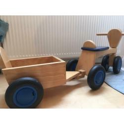 Van Dijk Toys loopfiets en aanhanger hout