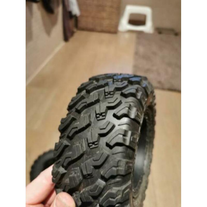 Axial Falken wildpeak 3.8