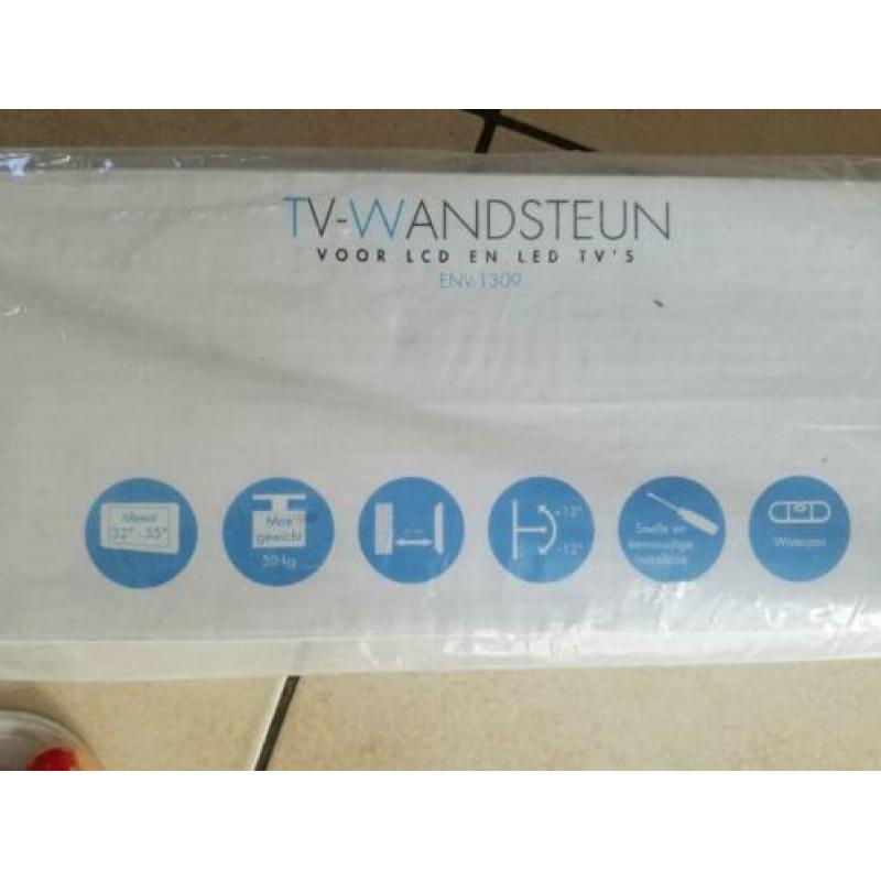 Nog nieuw verpakte tv-wandsteun