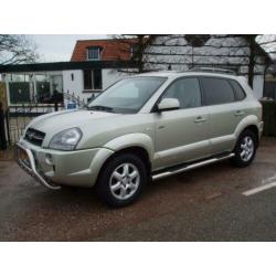 Hyundai Tucson 2.7i V6 4WD Style *AUTOMAAT*LEDER INT.*4x4*