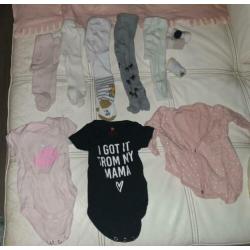 Tas vol baby kleding