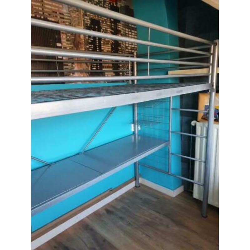 Gratis hoogslaper 90 × 200